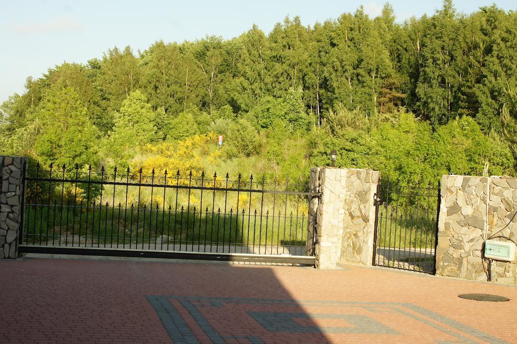 颇莫兹公寓 Białogóra 外观 照片
